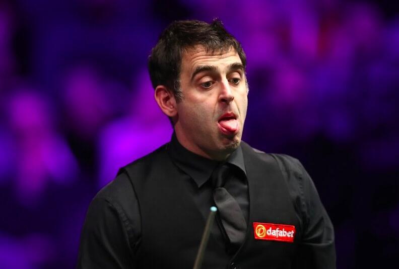 中国足球的 中国足球的