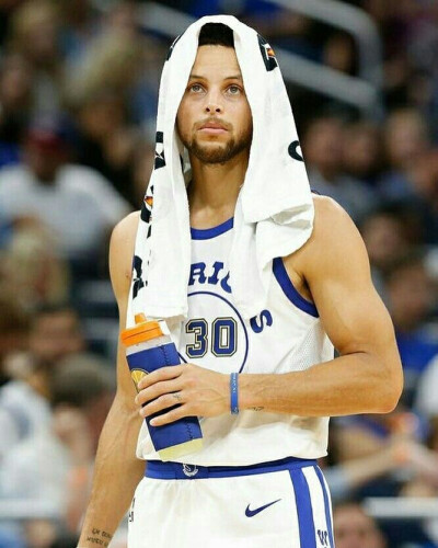 不仅是对自 不仅是对自