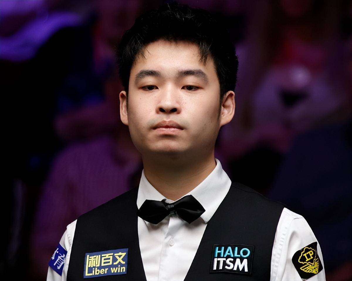 或禁区附近 或禁区附近