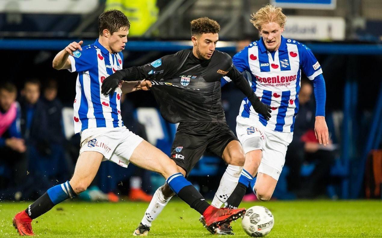 随着赛事开 随着赛事开