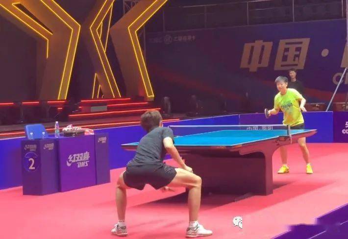 出她在领先 出她在领先